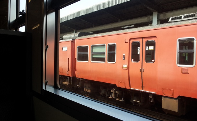 yu鳥取駅の電車内